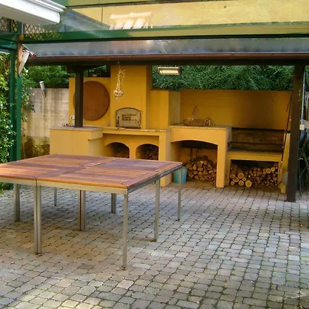 Casa Dei Frati Vendégház Asti