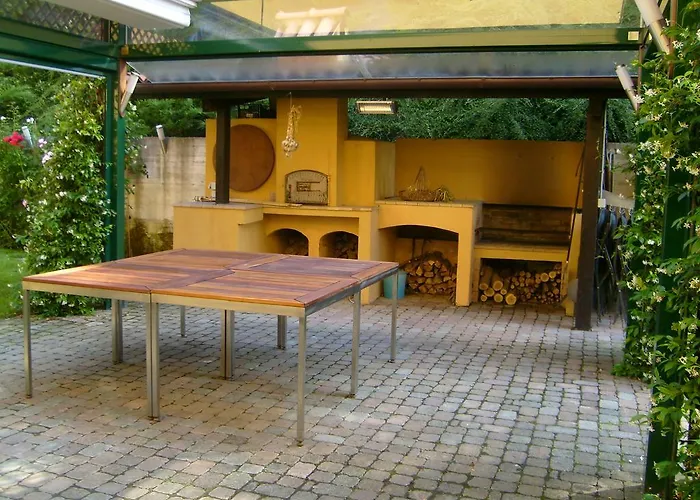 Casa Dei Frati Gæstehus Asti