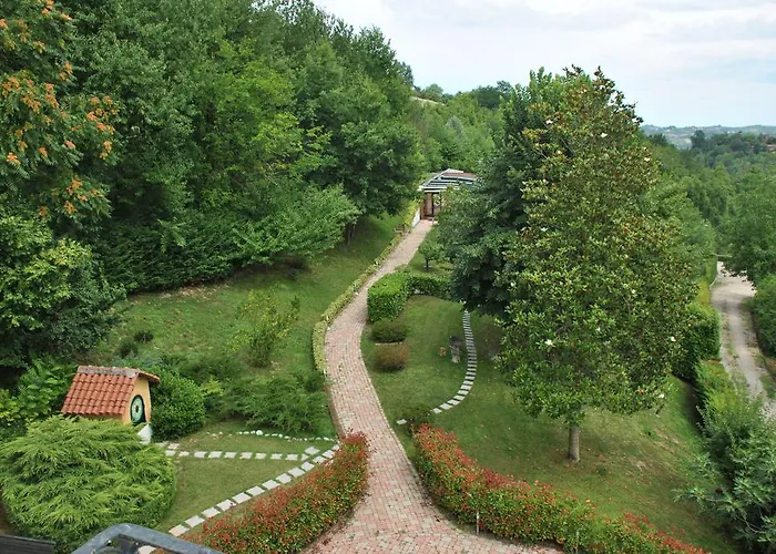 Casa Dei Frati בית הארחה