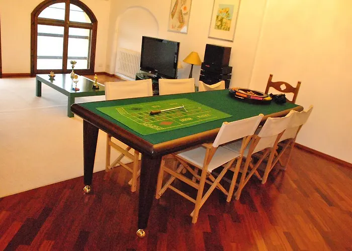 Casa Dei Frati אסטי